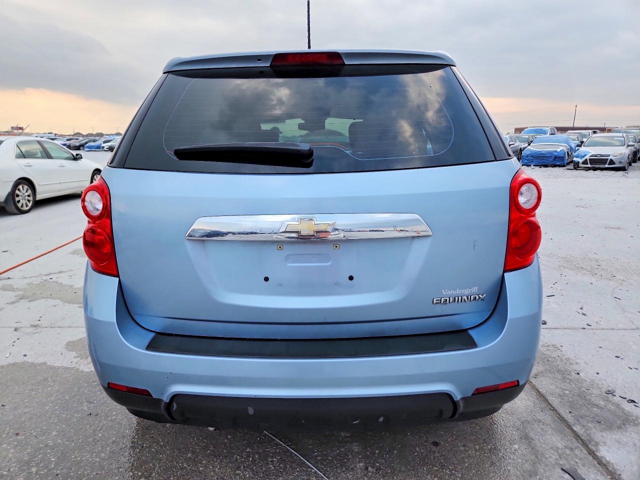 2015 CHEVROLET EQUINOX LS photo 11