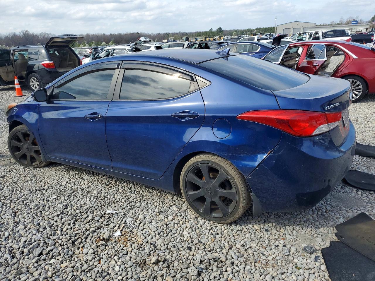 2013 HYUNDAI ELANTRA LIMITED photo 2