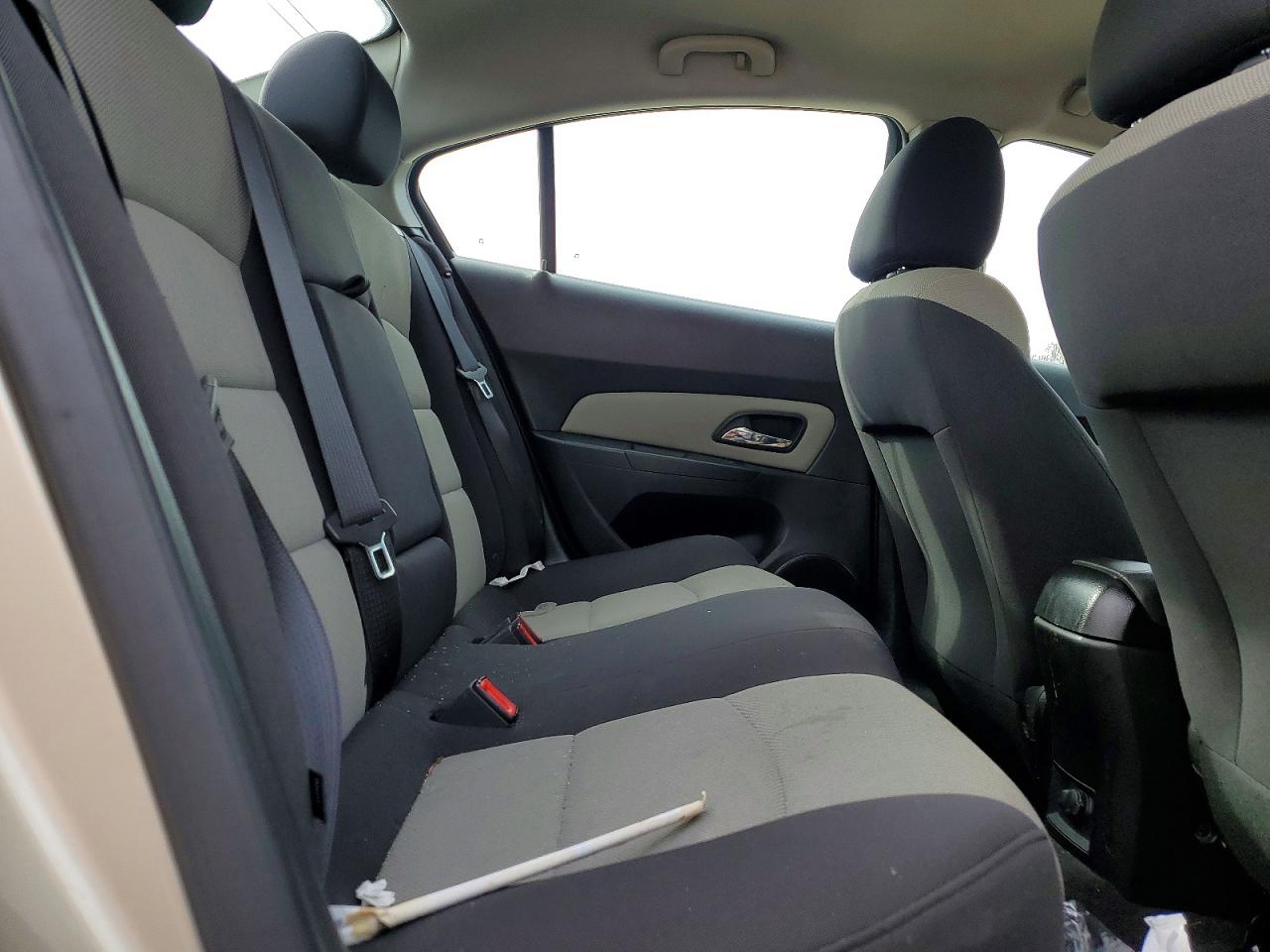 2014 CHEVROLET CRUZE LS photo 10