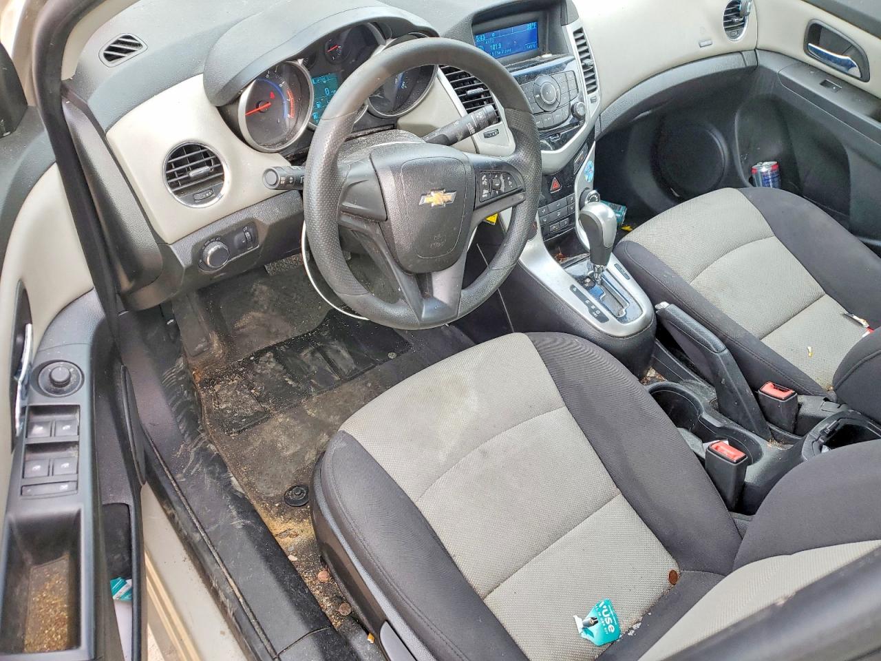2014 CHEVROLET CRUZE LS photo 8