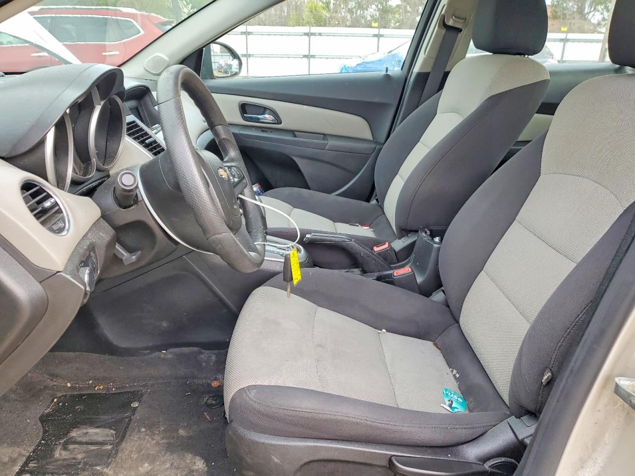 2014 CHEVROLET CRUZE LS photo 7