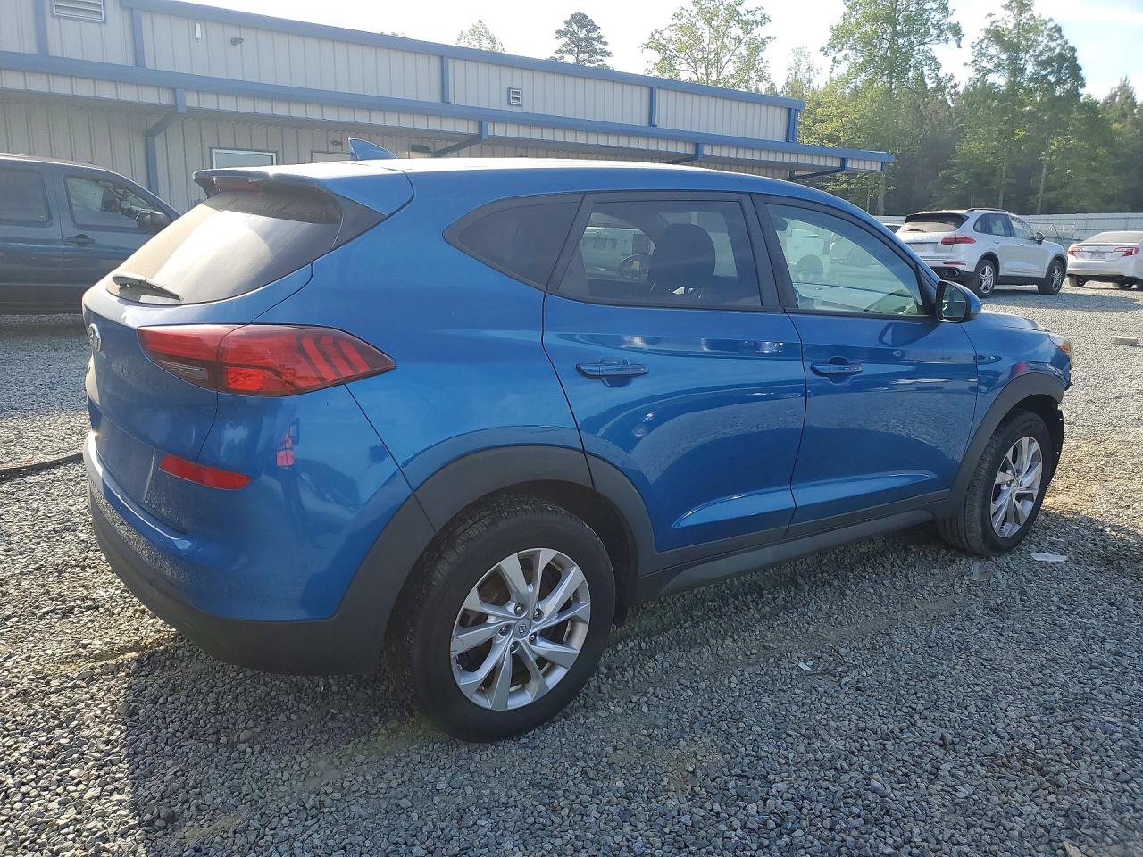 2019 HYUNDAI TUCSON SE photo 5