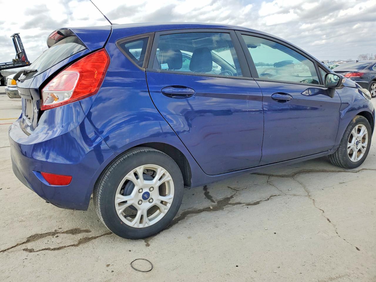 2016 FORD FIESTA SE photo 3