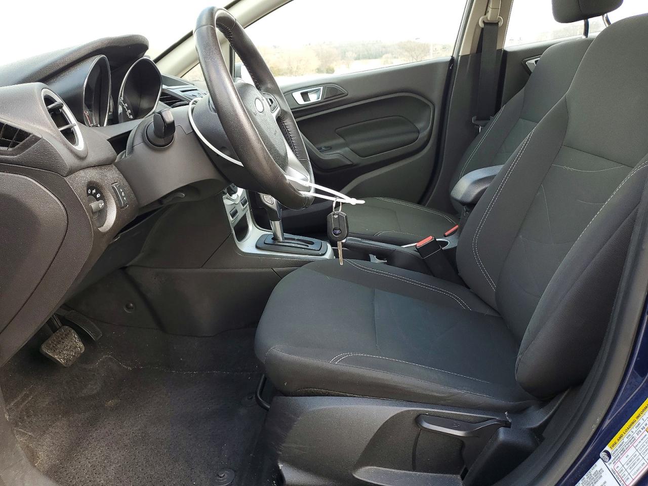 2016 FORD FIESTA SE photo 7