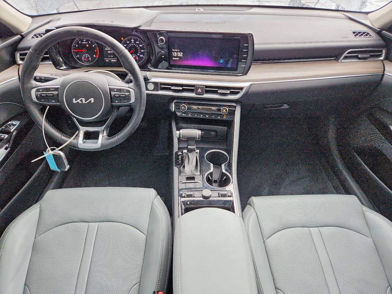 2023 KIA K5 EX photo 8