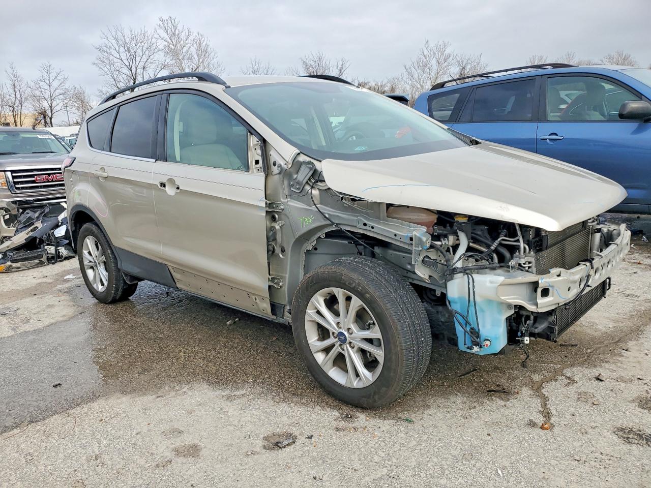 2018 FORD ESCAPE SE photo 4
