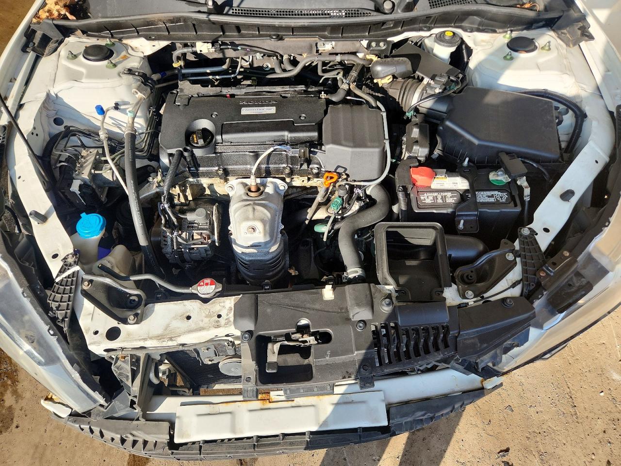2017 HONDA ACCORD LX photo 11
