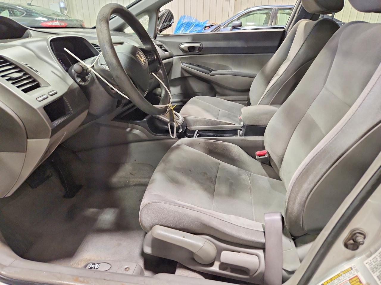 2006 HONDA CIVIC LX photo 13