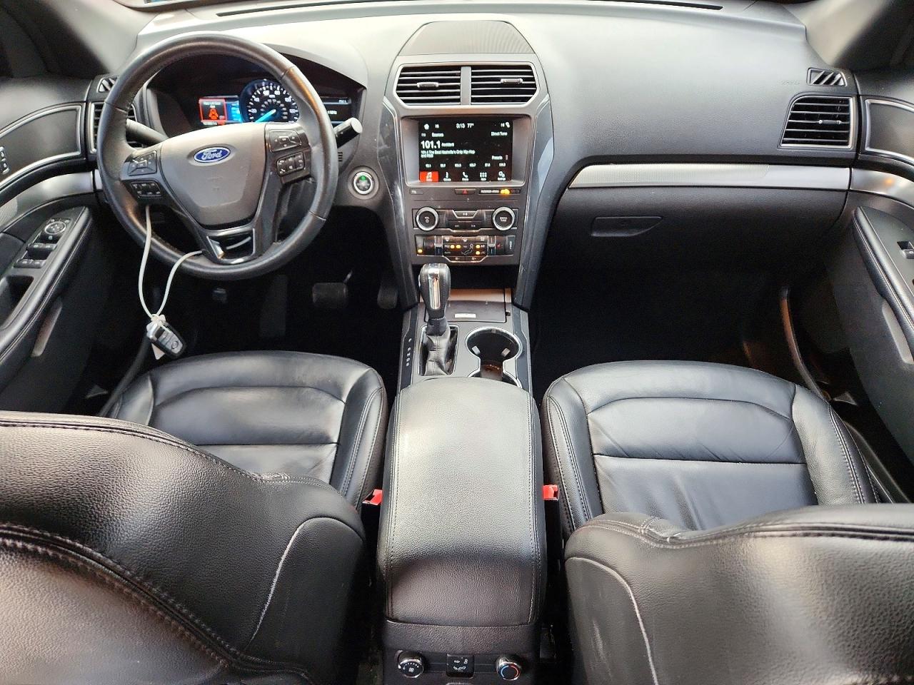 2018 FORD EXPLORER XLT photo 8
