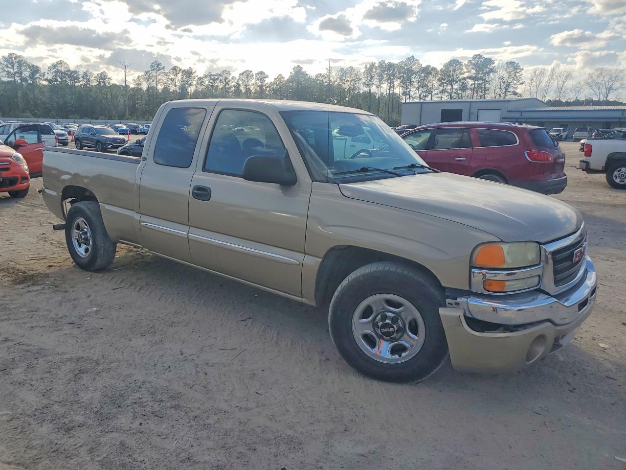 2004 GMC NEW SIERRA C1500 photo 4