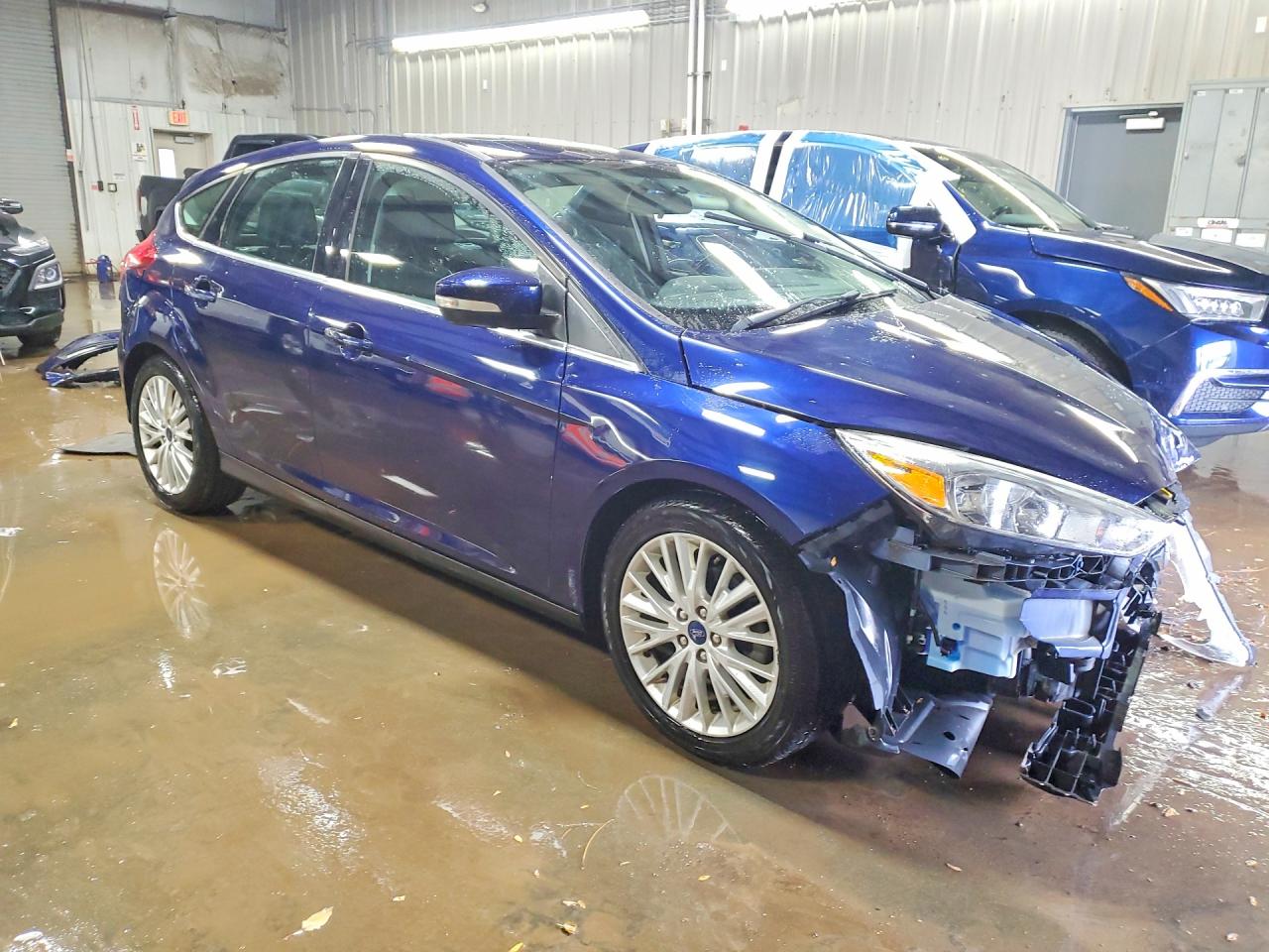 2017 FORD FOCUS TITANIUM photo 4