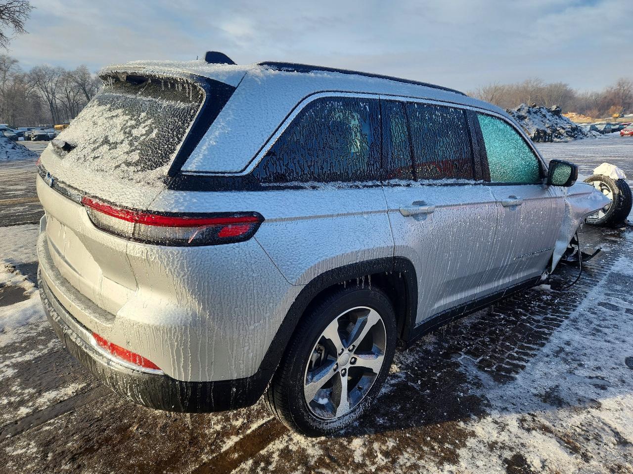 2023 JEEP GRAND CHEROKEE LIMITED 4XE photo 9