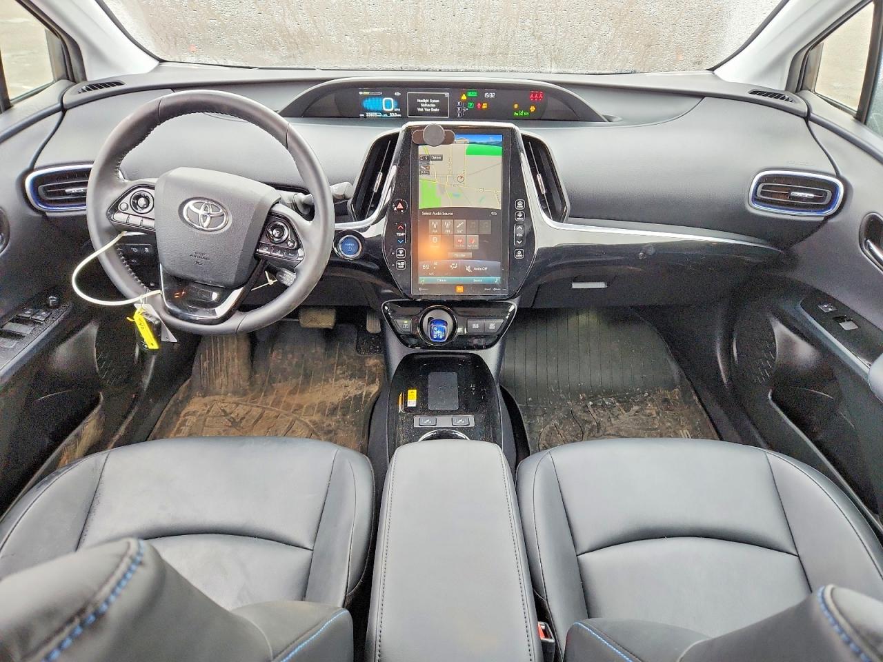 2019 TOYOTA PRIUS LIMITED photo 8