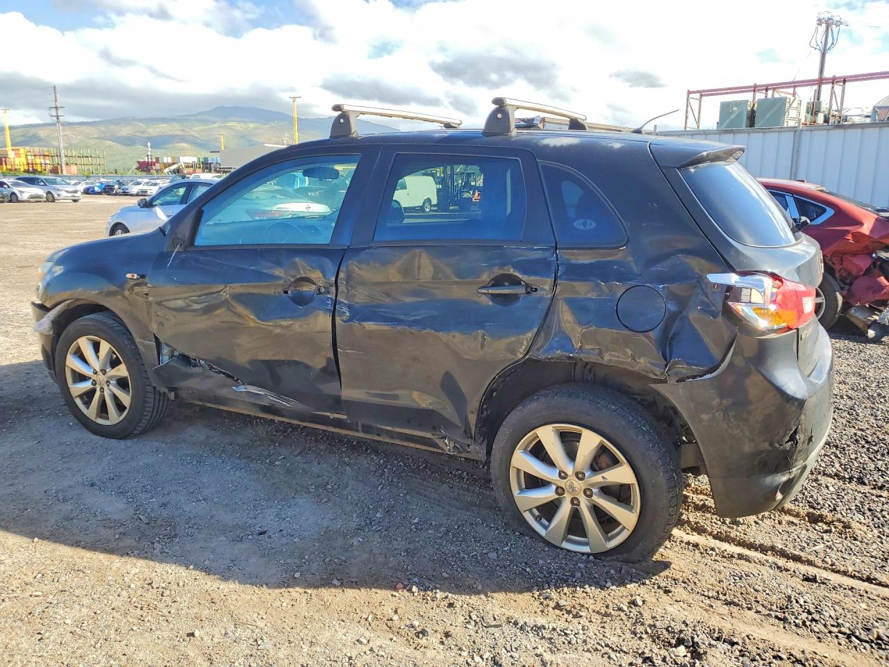 2015 MITSUBISHI OUTLANDER SPORT ES photo 2