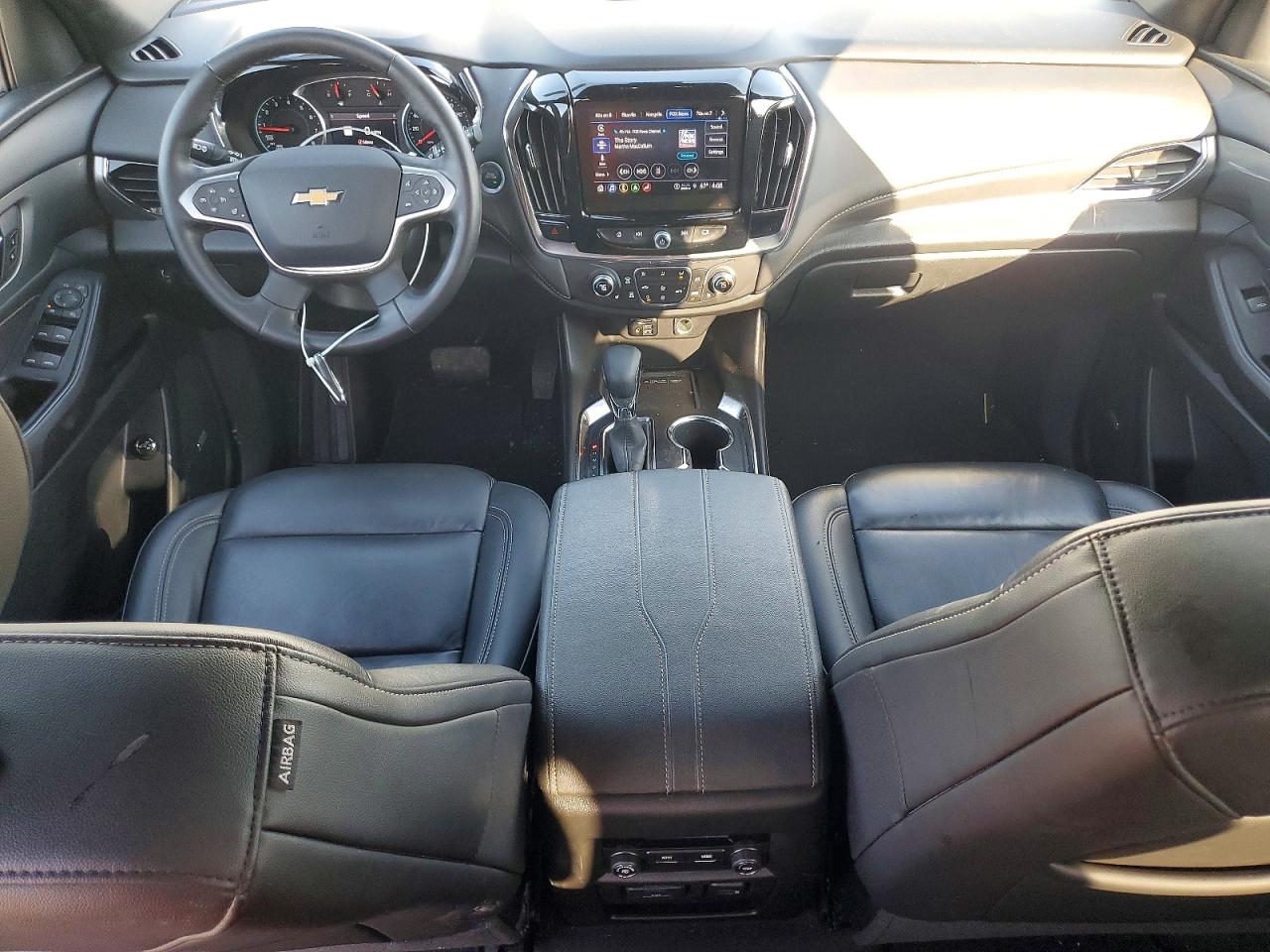 2023 CHEVROLET TRAVERSE LT photo 15