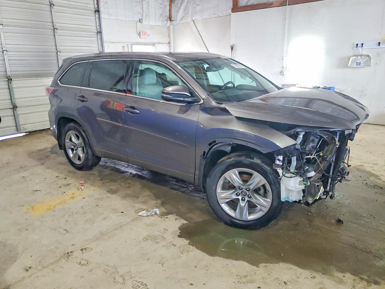 2016 TOYOTA HIGHLANDER LIMITED PLATINUM photo 10