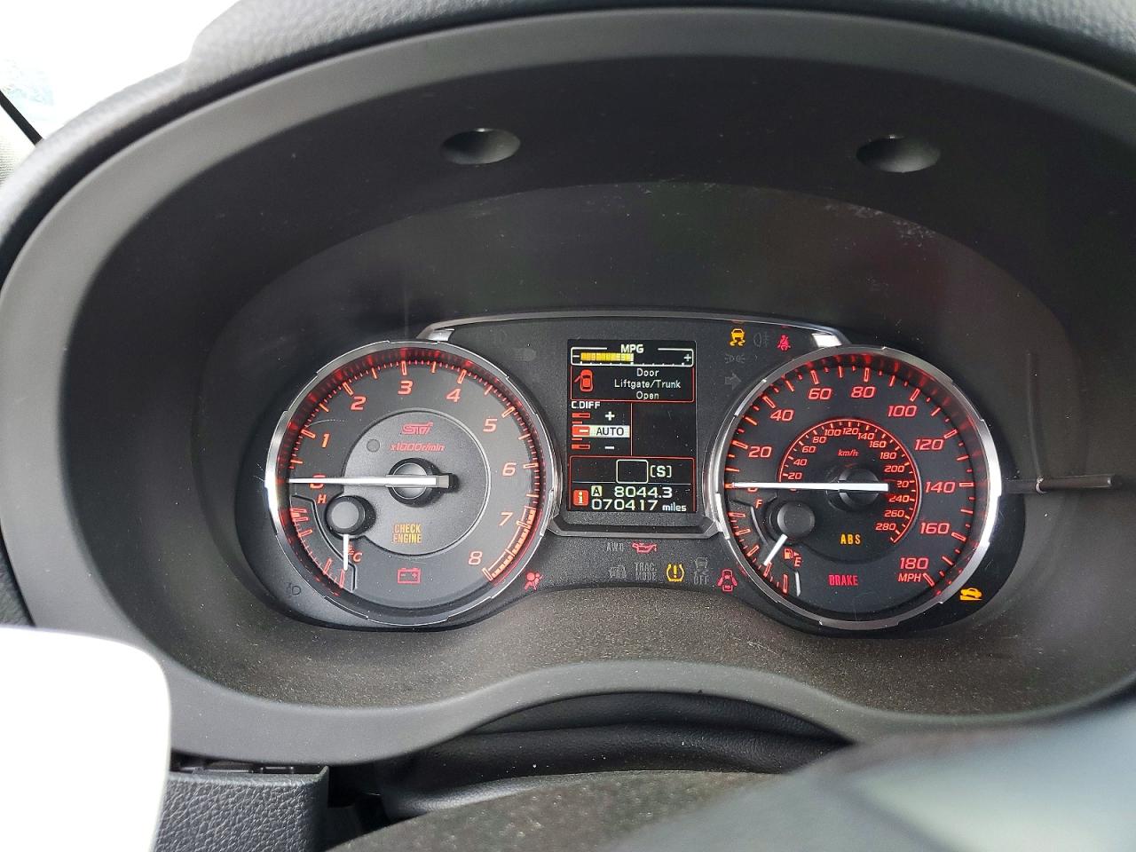2015 SUBARU WRX STI photo 17
