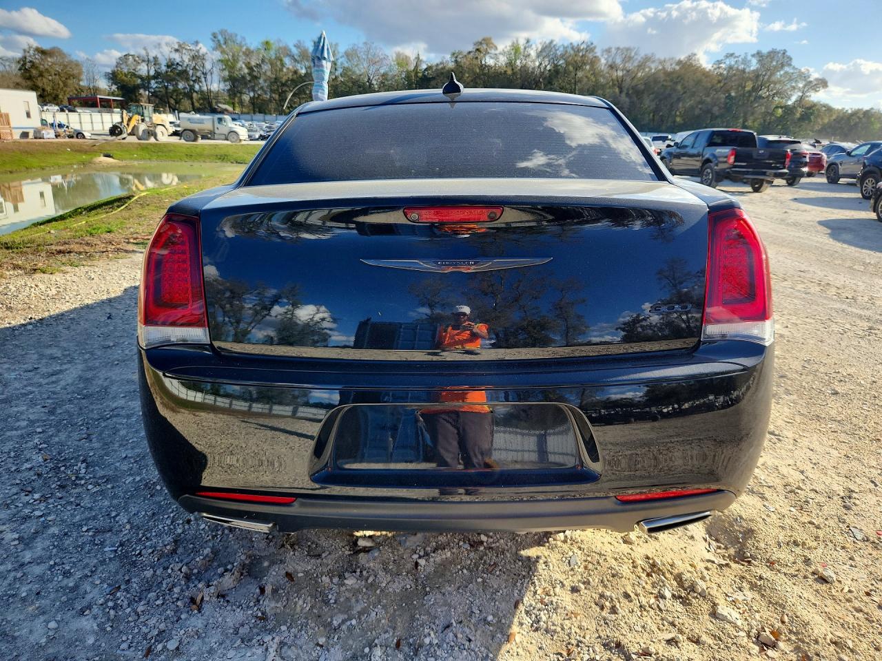 2022 CHRYSLER 300 TOURING photo 11