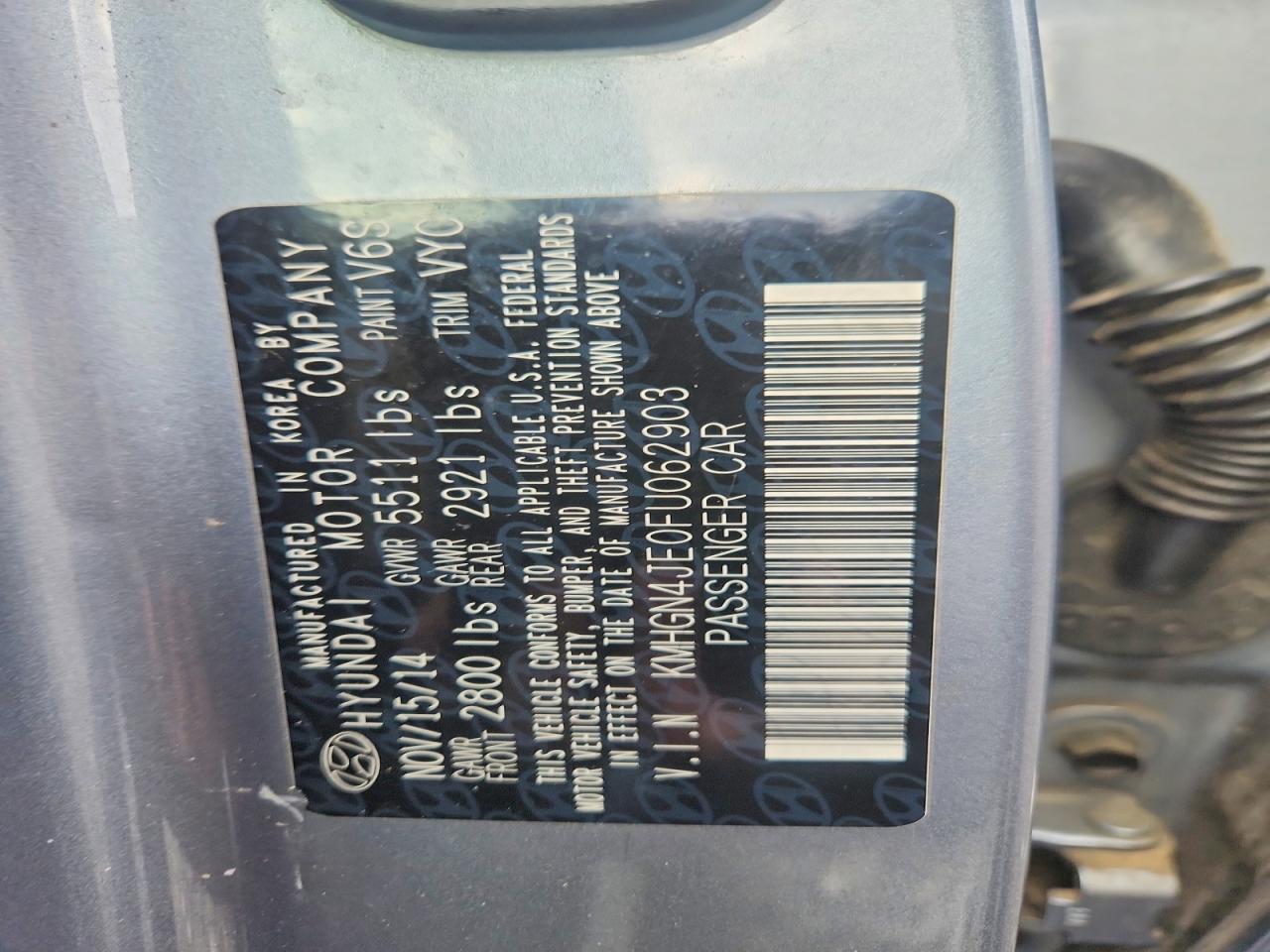 2015 HYUNDAI GENESIS 3.8L photo 12