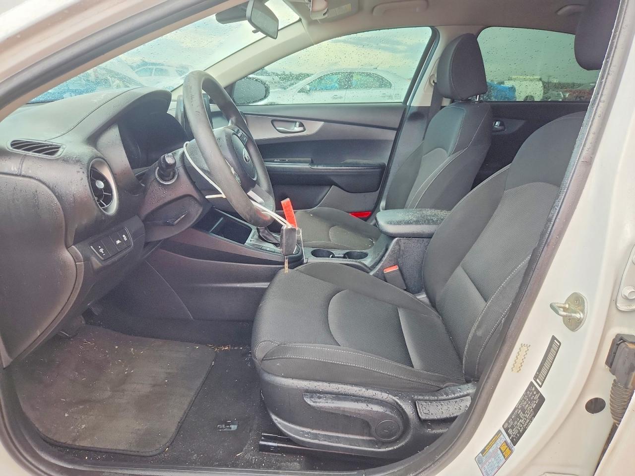 2021 KIA FORTE LXS photo 19