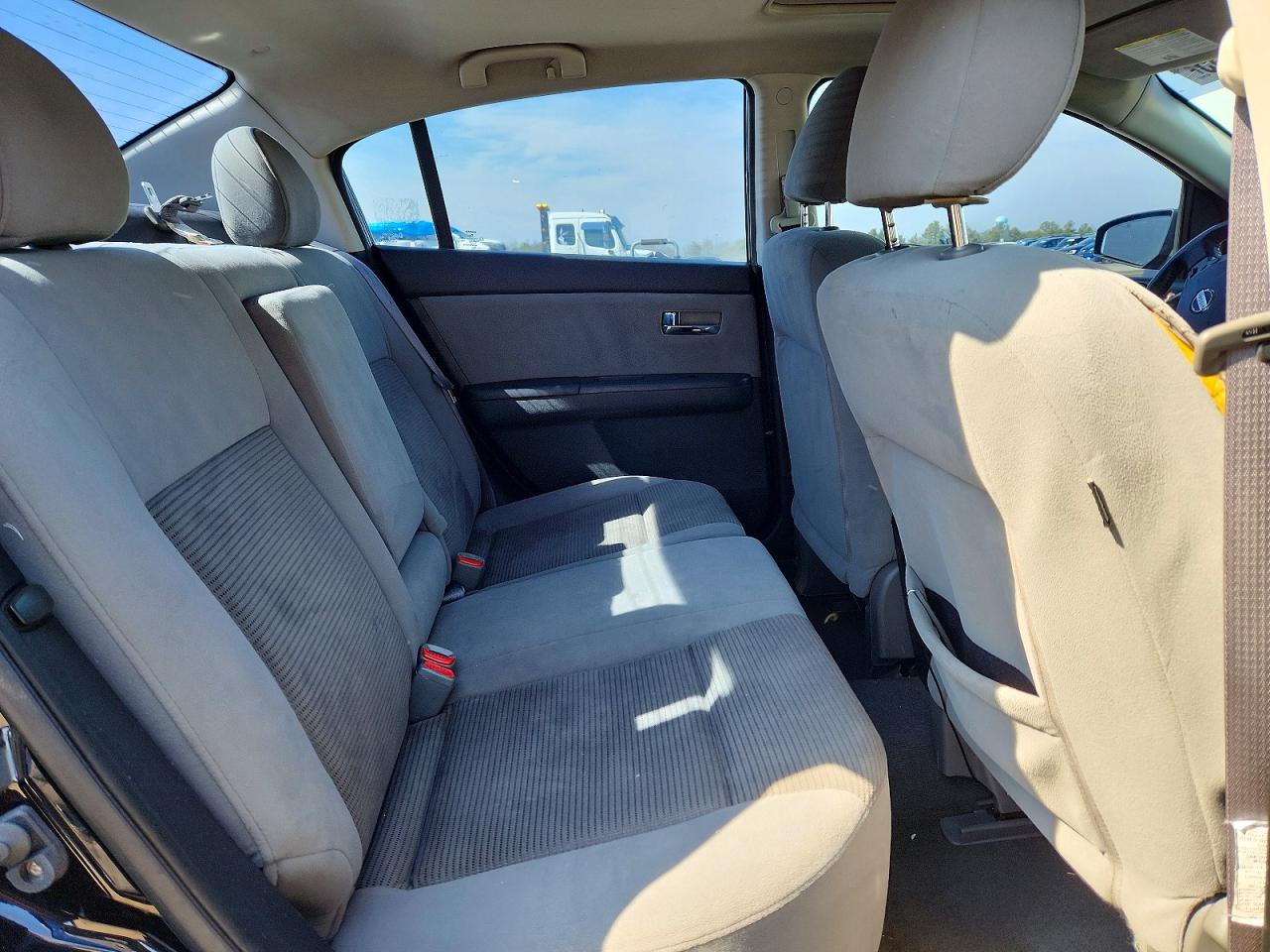 2012 NISSAN SENTRA 2.0 photo 10
