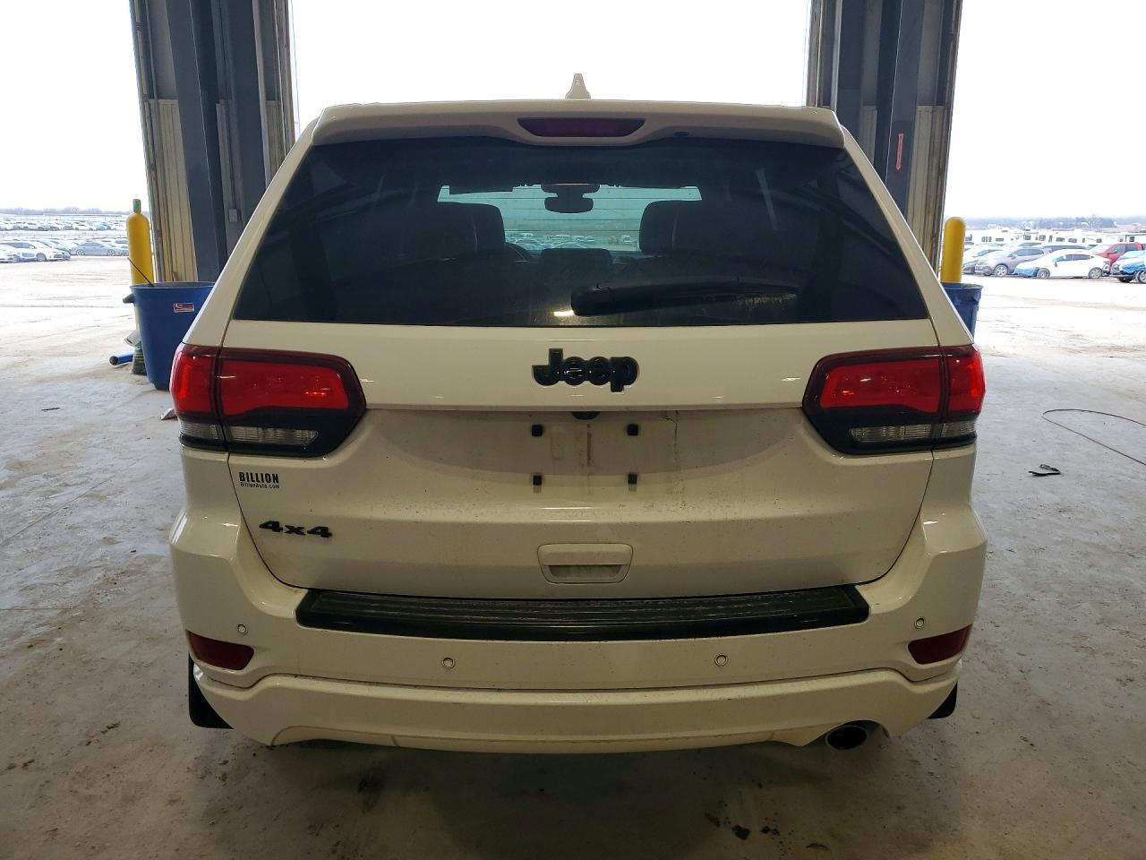 2018 JEEP GRAND CHEROKEE LAREDO photo 6