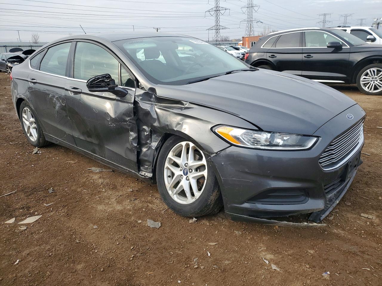 2015 FORD FUSION SE photo 4
