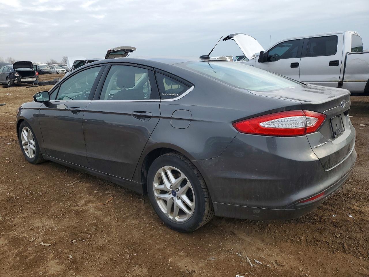 2015 FORD FUSION SE photo 2
