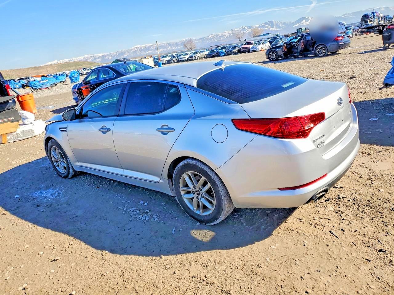 2011 KIA OPTIMA LX photo 3