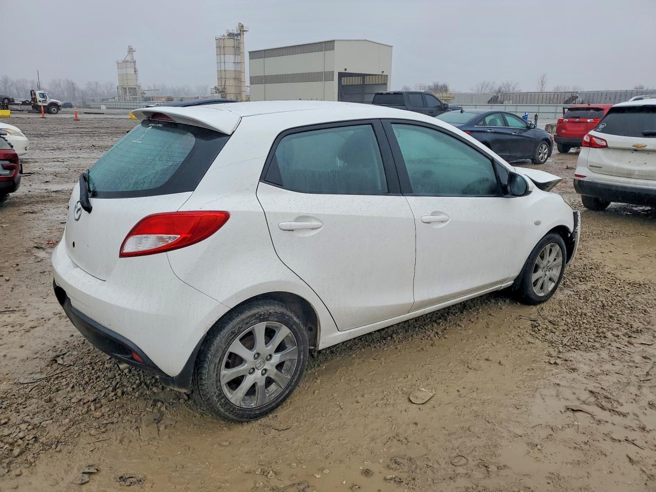 2012 MAZDA MAZDA2 photo 3