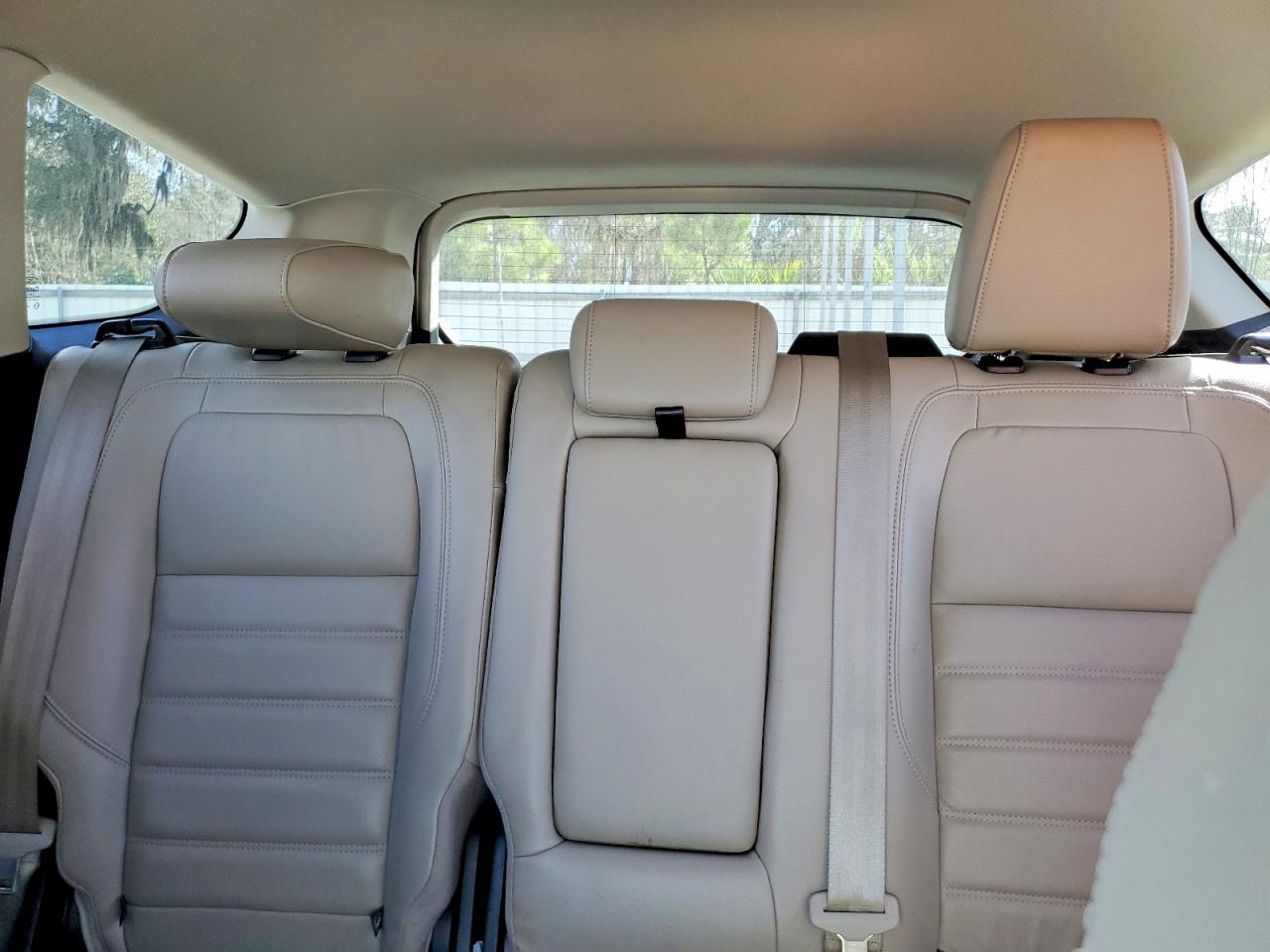 2017 FORD ESCAPE TITANIUM photo 19