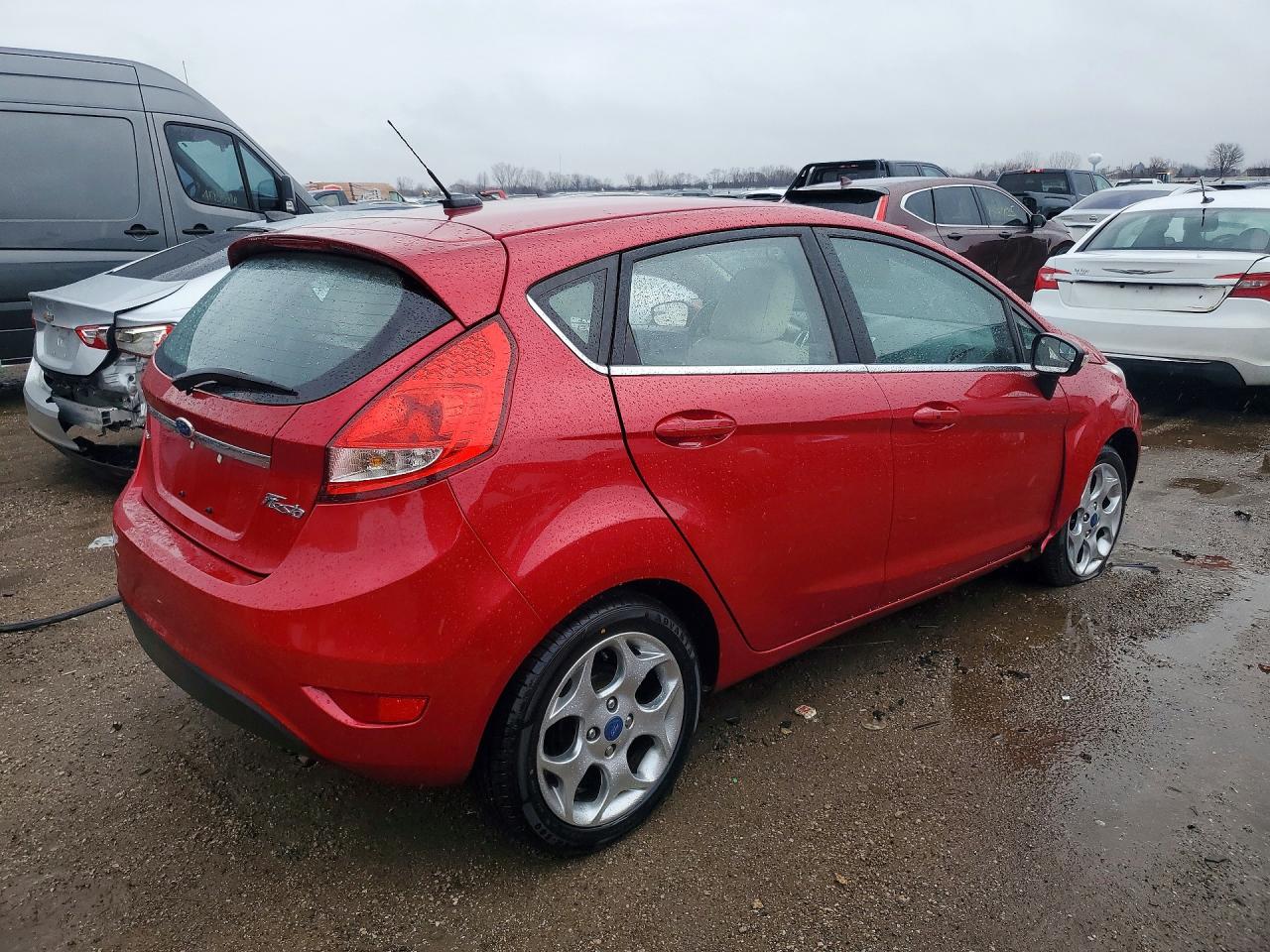 2012 FORD FIESTA SES photo 3