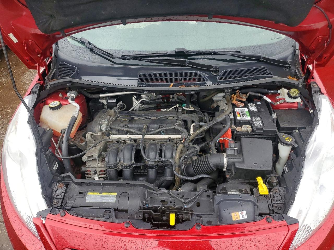 2012 FORD FIESTA SES photo 11