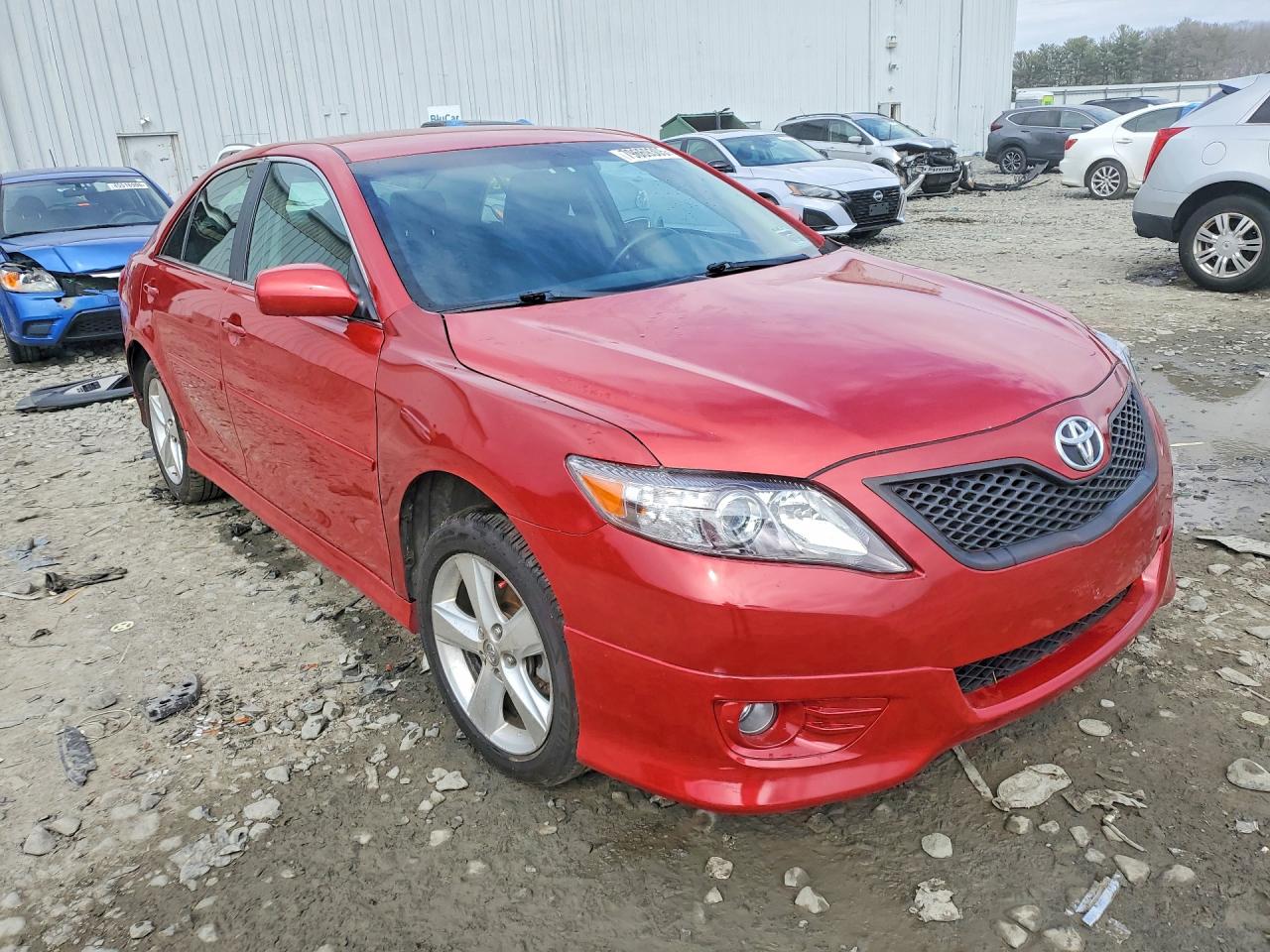 2010 TOYOTA CAMRY SE photo 7