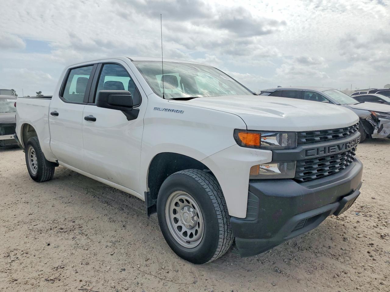 2021 CHEVROLET SILVERADO C1500 photo 4