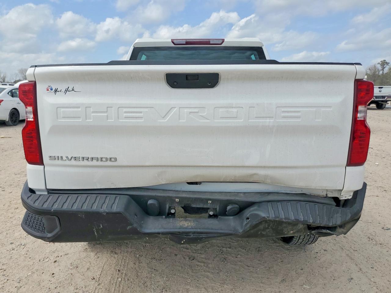 2021 CHEVROLET SILVERADO C1500 photo 6