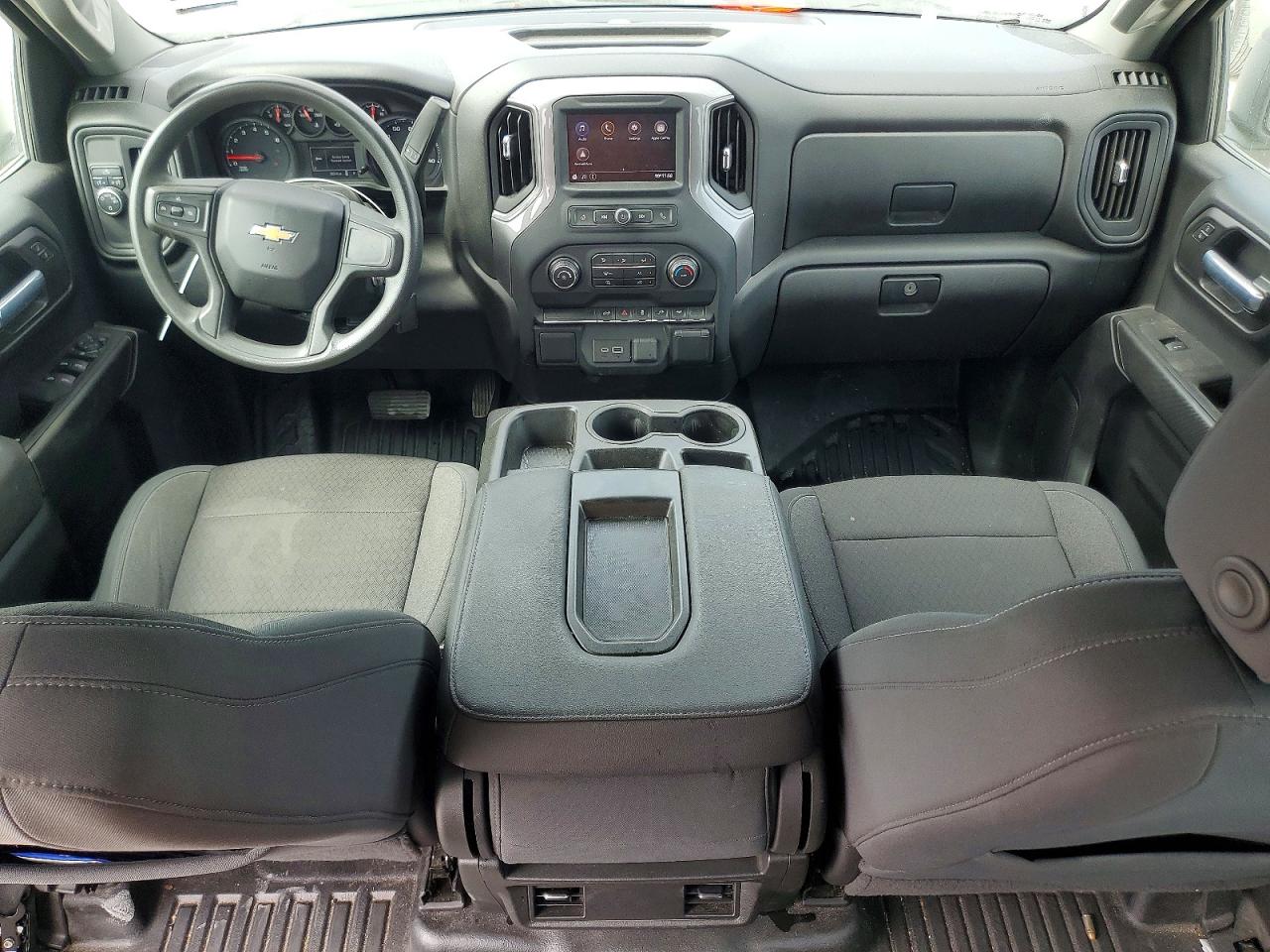 2021 CHEVROLET SILVERADO C1500 photo 8