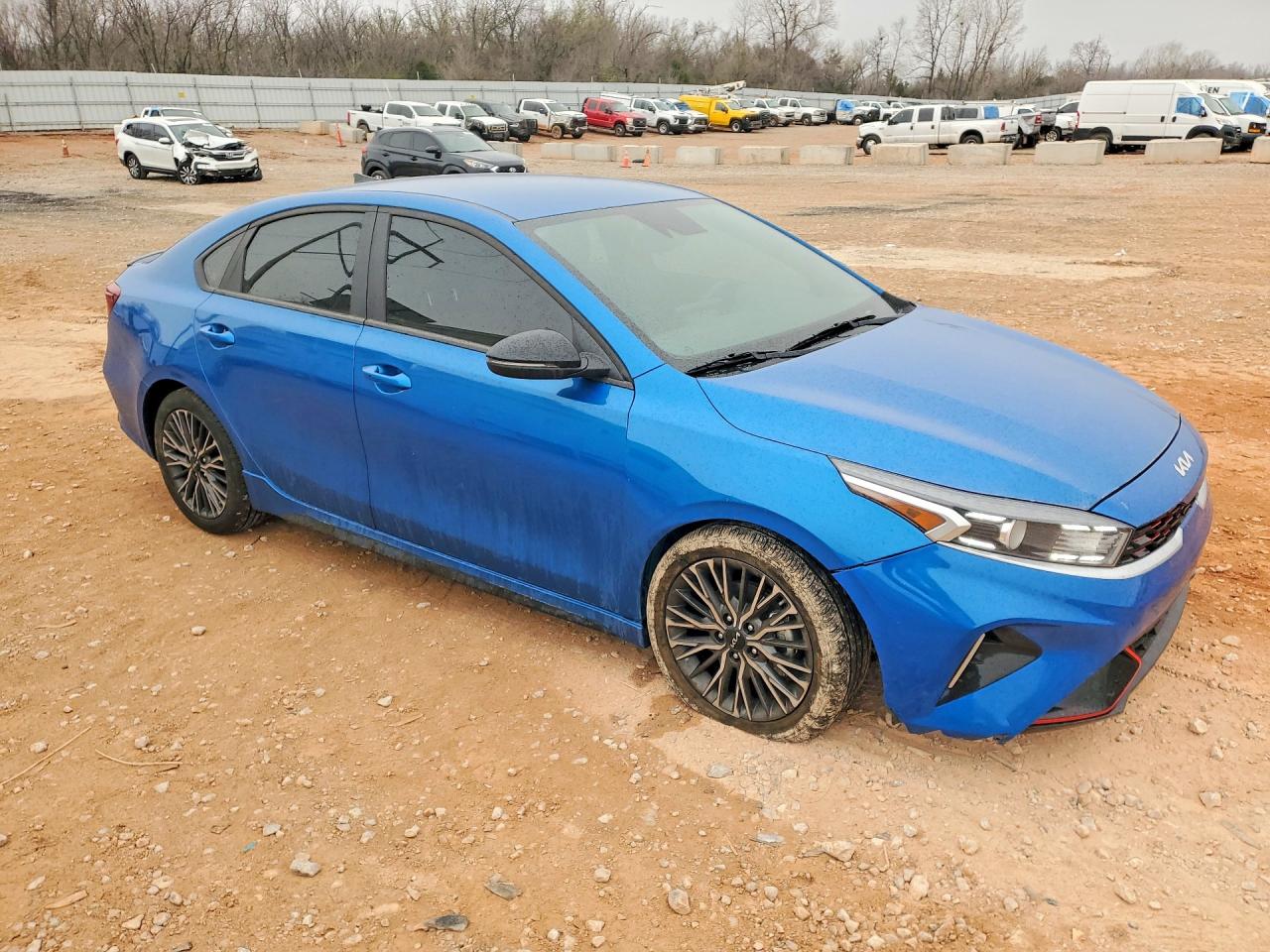 2024 KIA FORTE GT-LINE photo 4