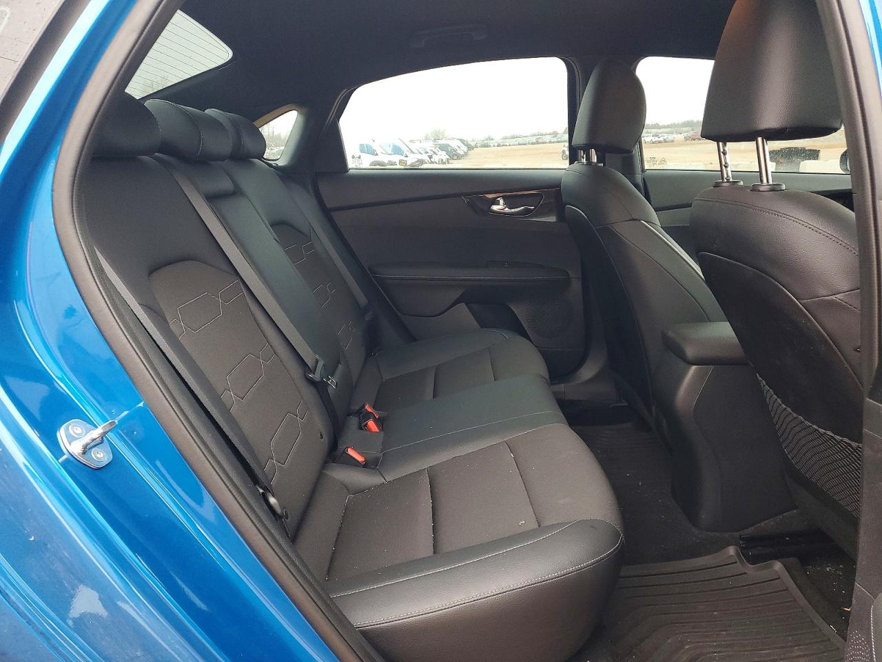2024 KIA FORTE GT-LINE photo 10