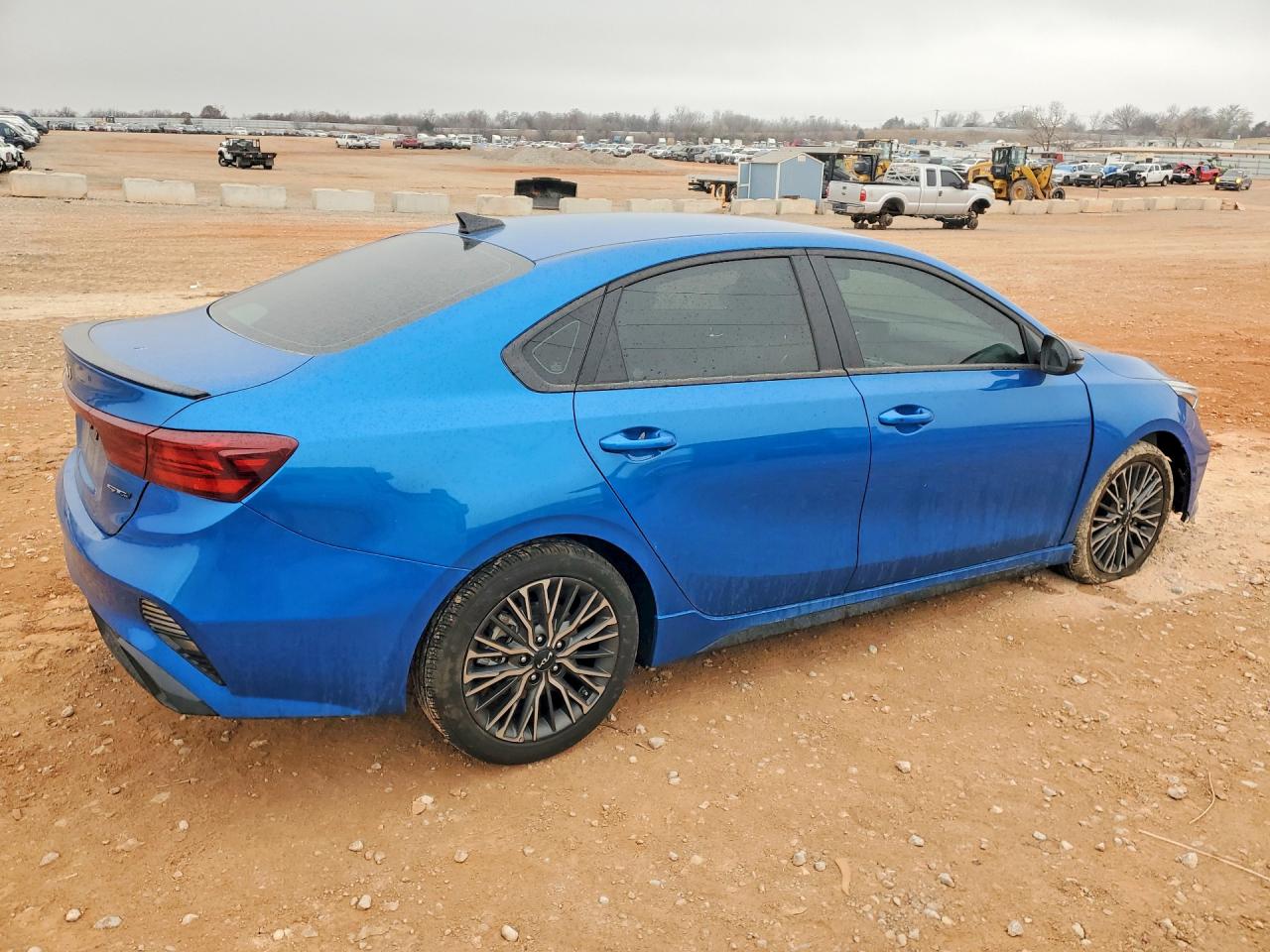 2024 KIA FORTE GT-LINE photo 3