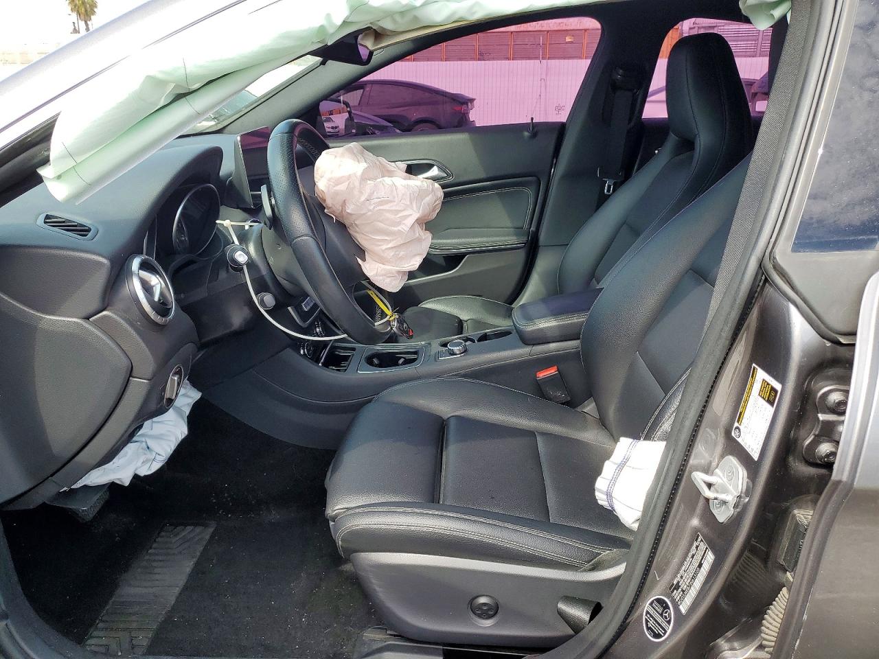 2018 MERCEDES-BENZ CLA 250 photo 13