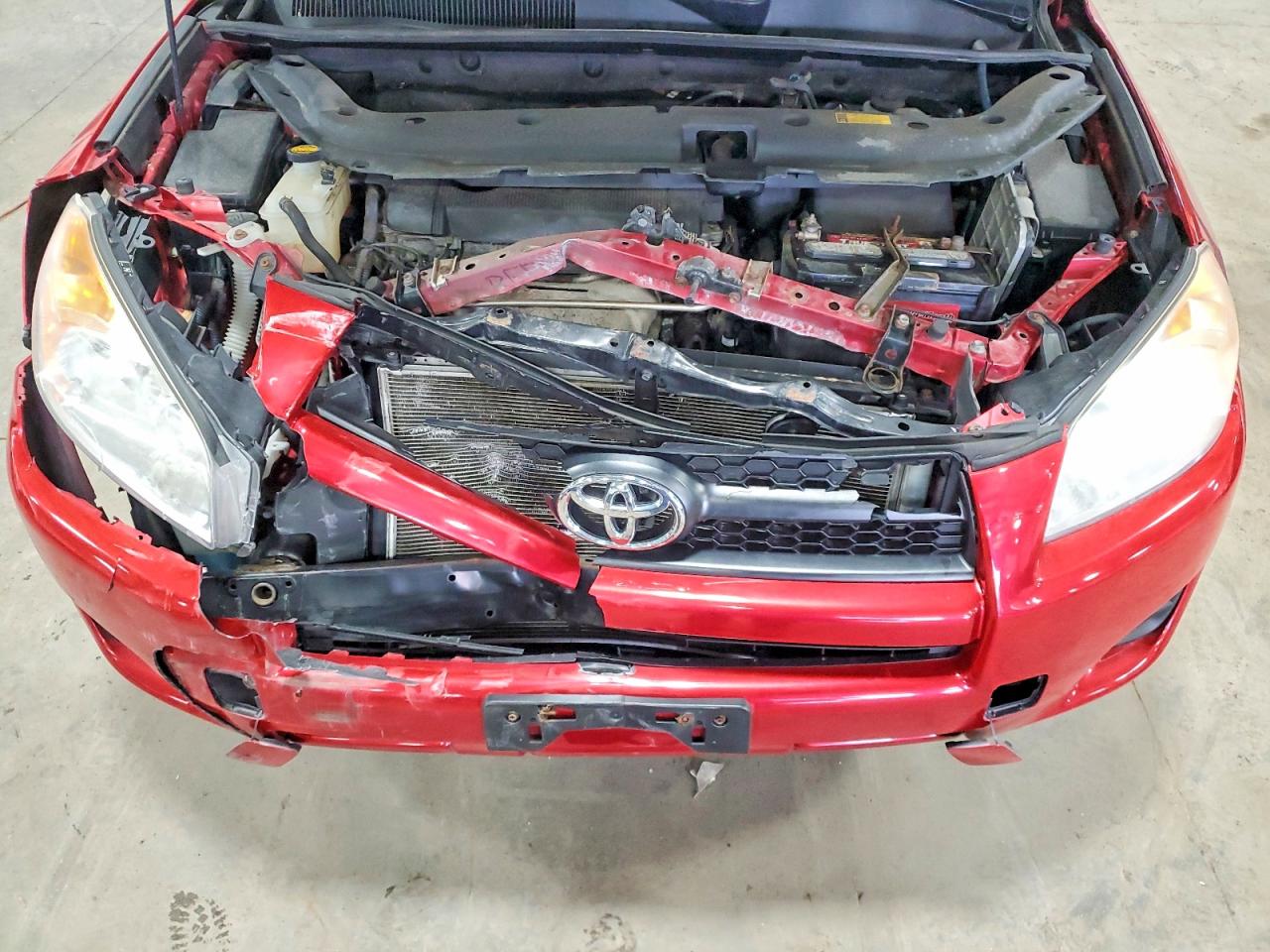 2012 TOYOTA RAV4 BASE photo 12