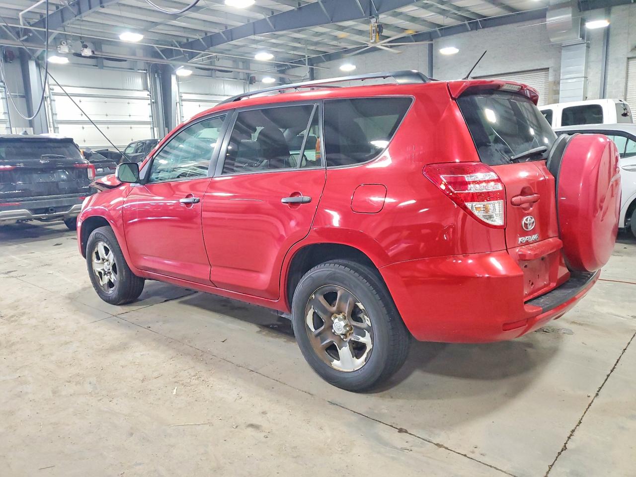 2012 TOYOTA RAV4 BASE photo 2