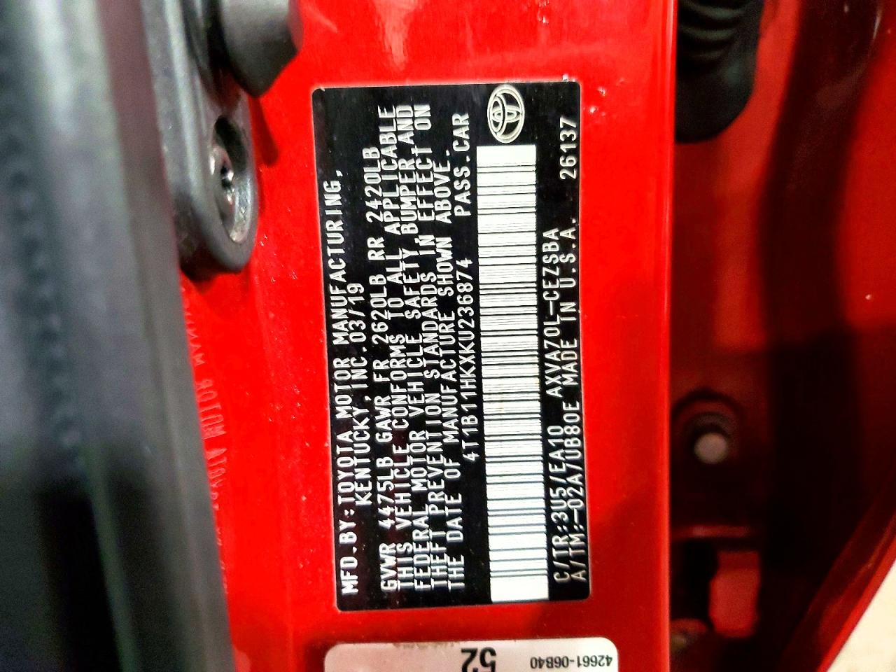 2019 TOYOTA CAMRY SE photo 23