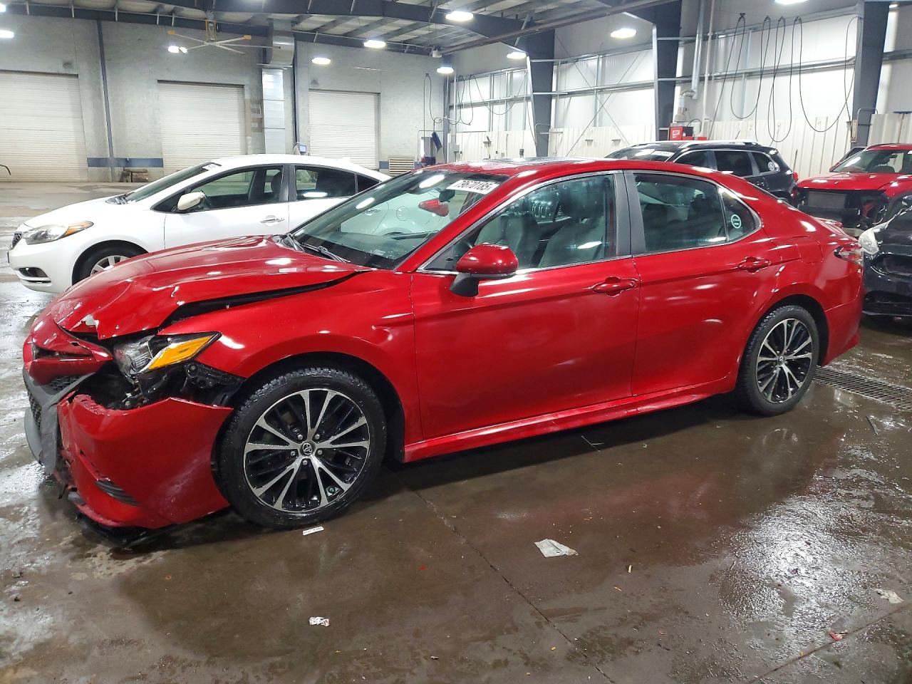 2019 TOYOTA CAMRY