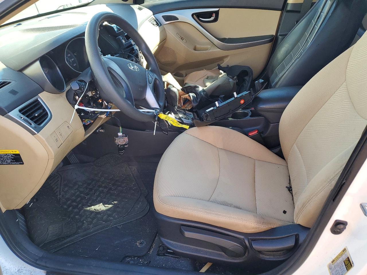 2013 HYUNDAI ELANTRA GLS photo 13