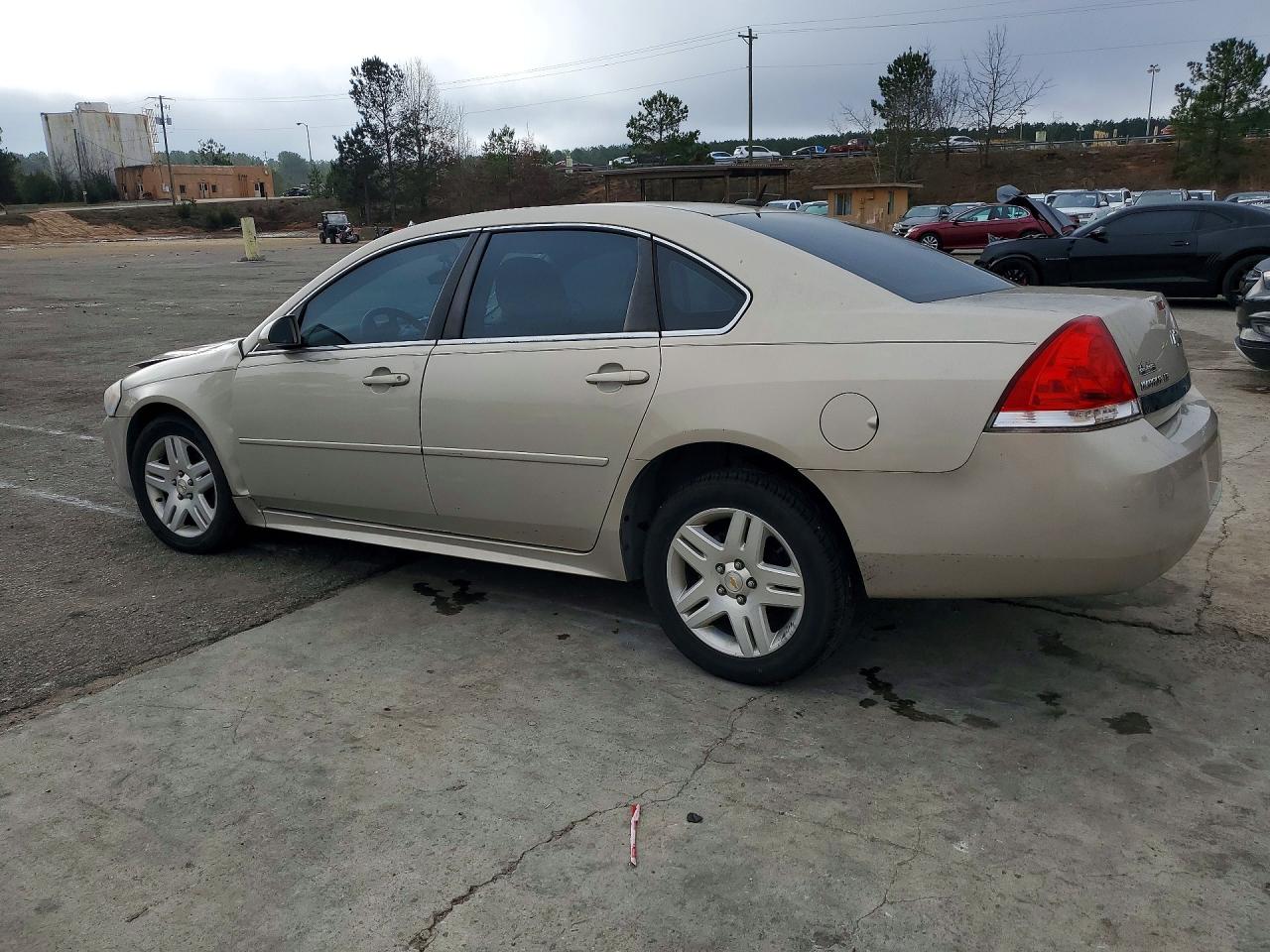 2011 CHEVROLET IMPALA LT photo 3