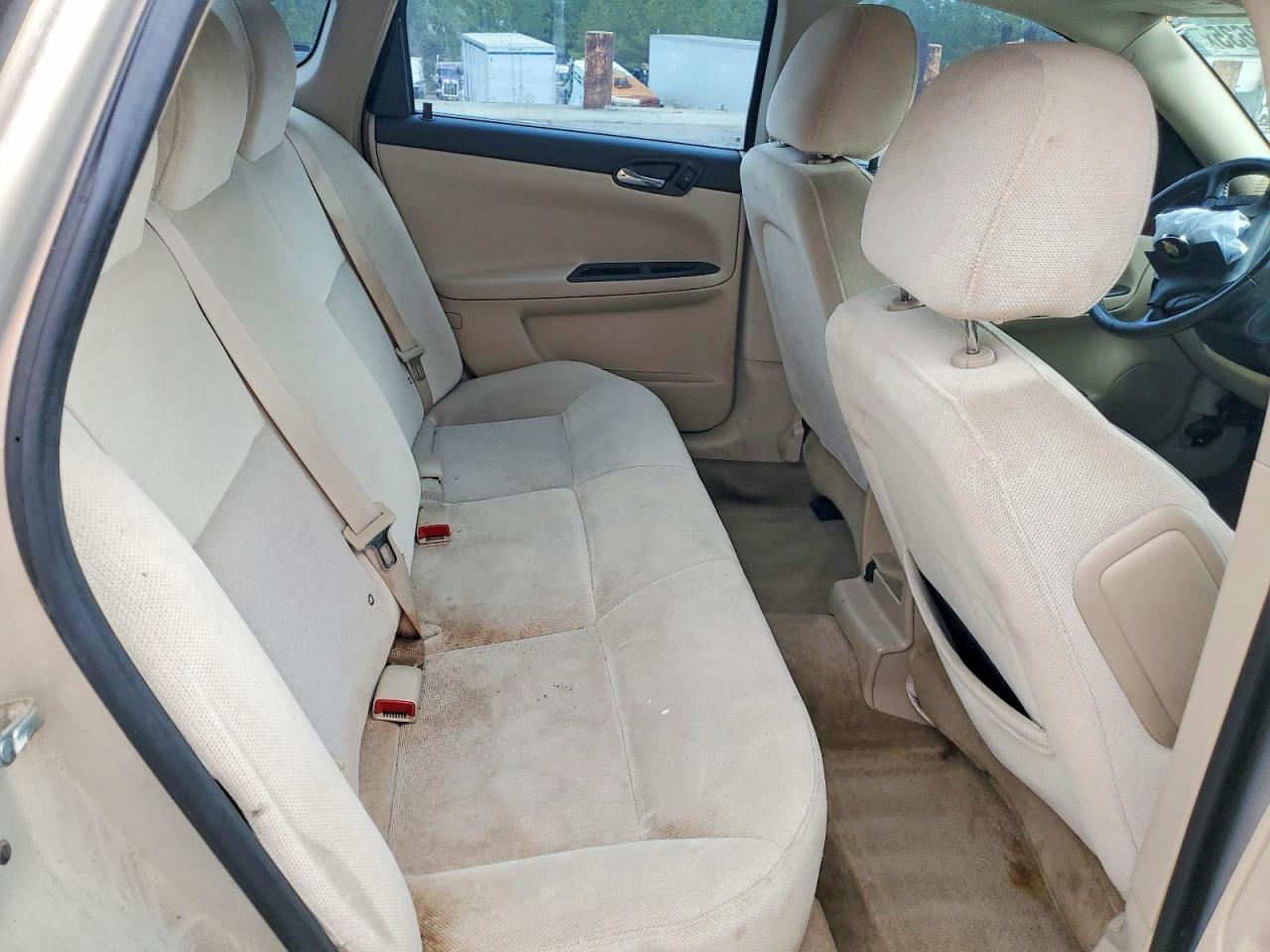 2011 CHEVROLET IMPALA LT photo 19
