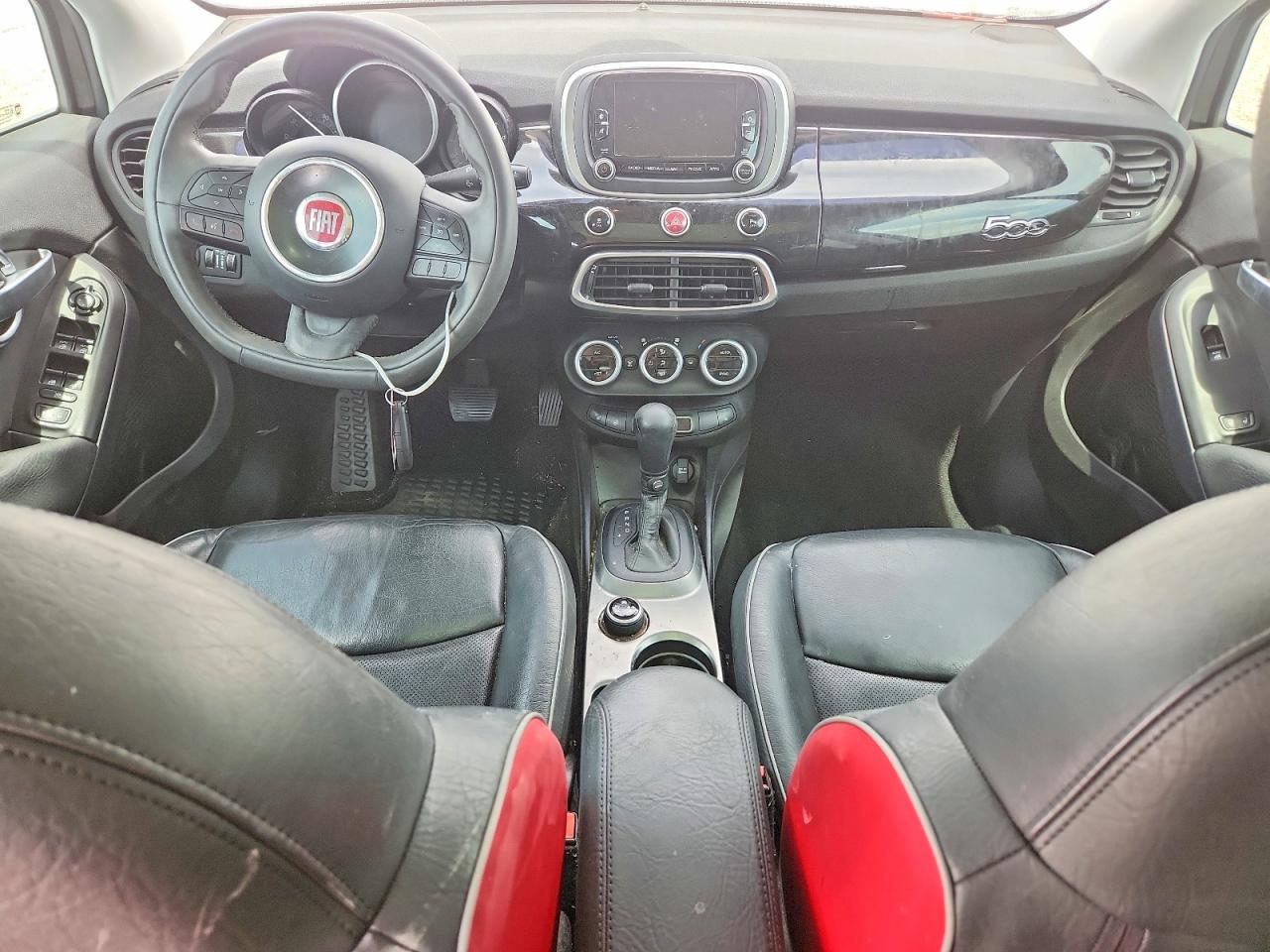 2016 FIAT 500X LOUNGE photo 8