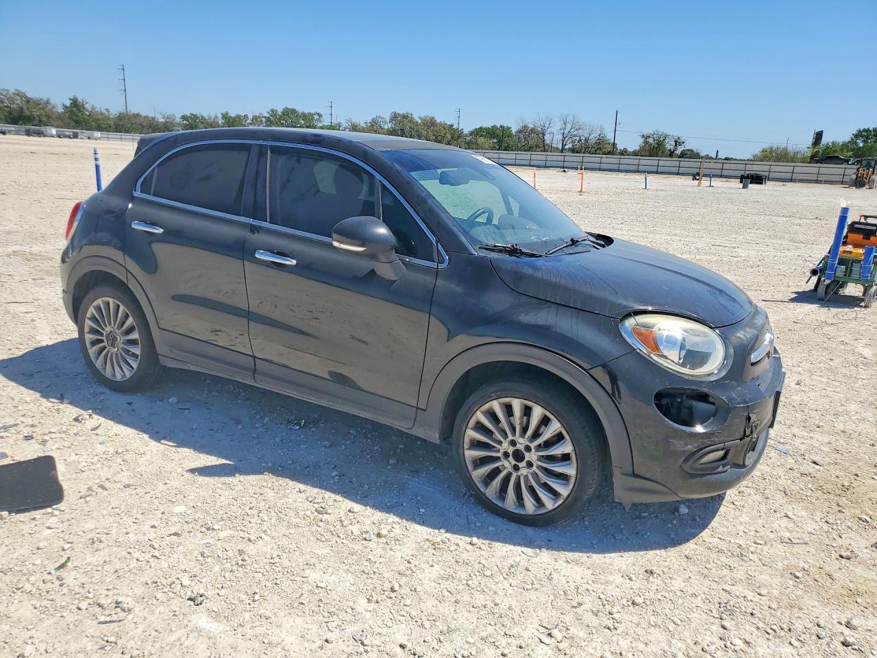 2016 FIAT 500X LOUNGE photo 4